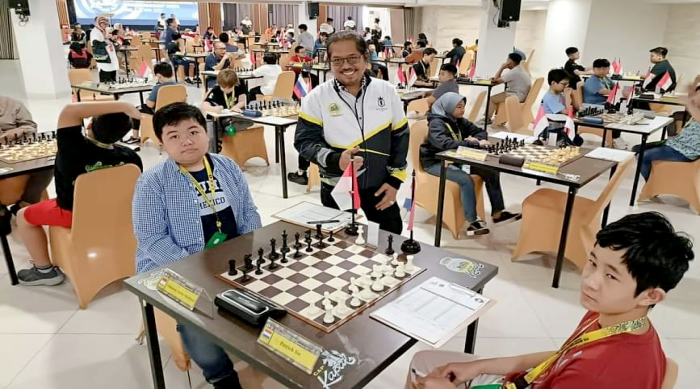 Percasi Surabaya 和 Garam Cap Kapal 举办国际级 Fide 国际象棋锦标赛 有 4 个国家参加